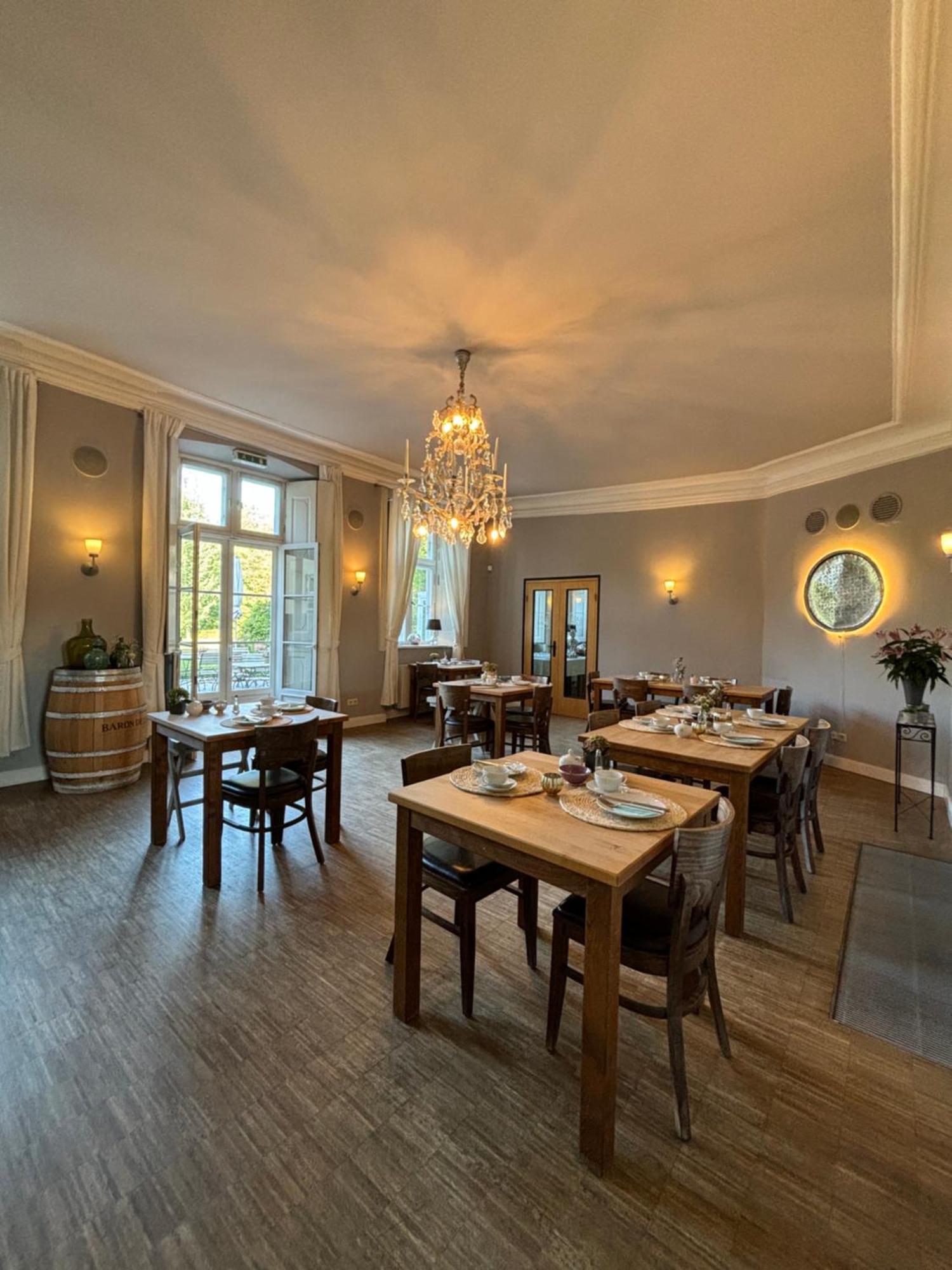 Hotel Zollhaus Schleswig Buitenkant foto