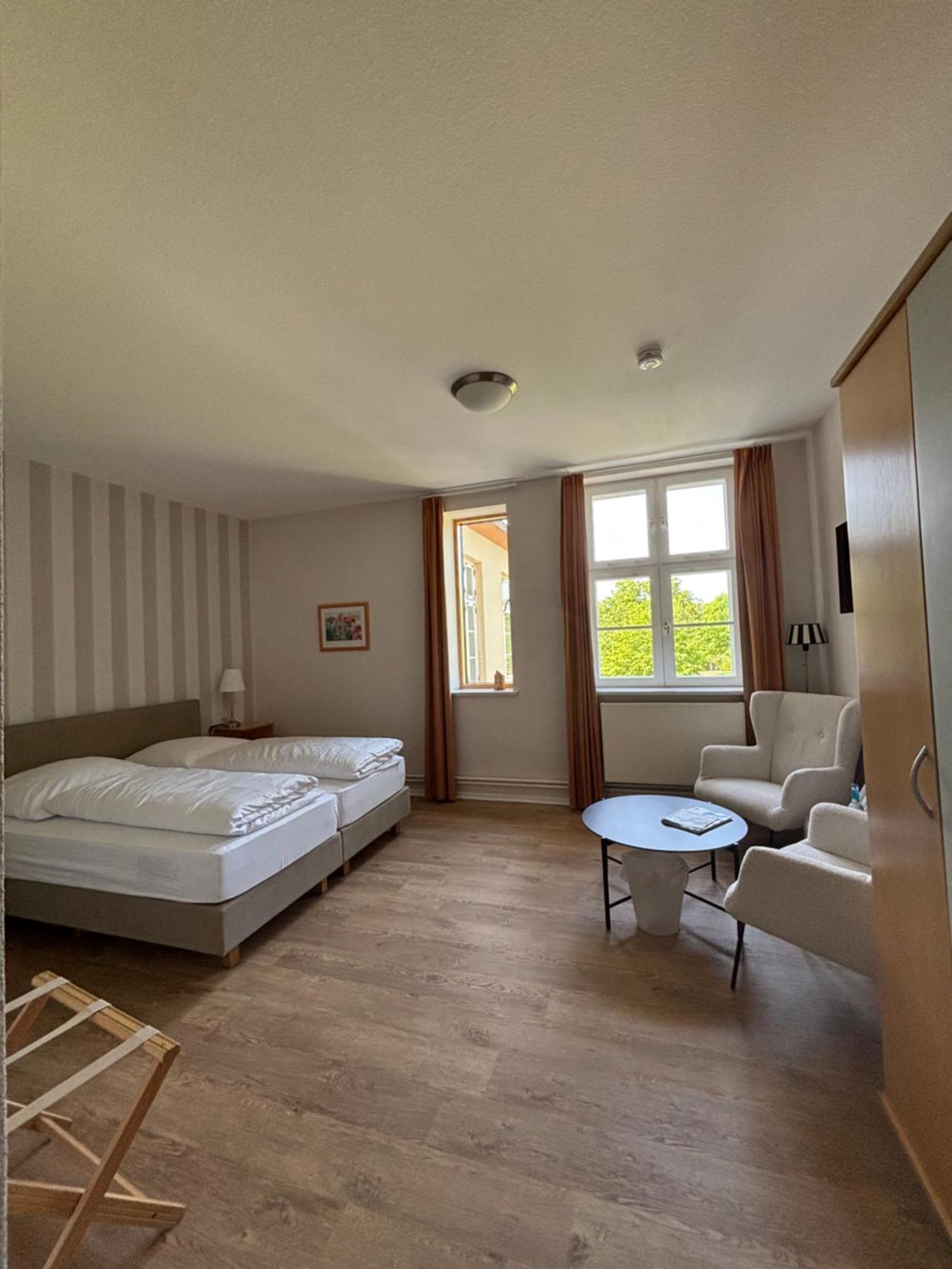 Hotel Zollhaus Schleswig Buitenkant foto